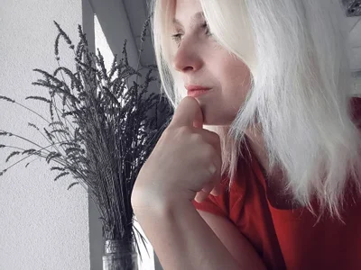 MiaLove183 - Girl 