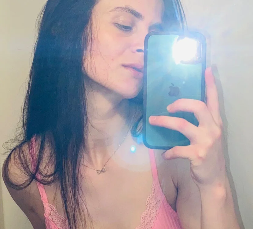 ___pretty's Offline Chat Room