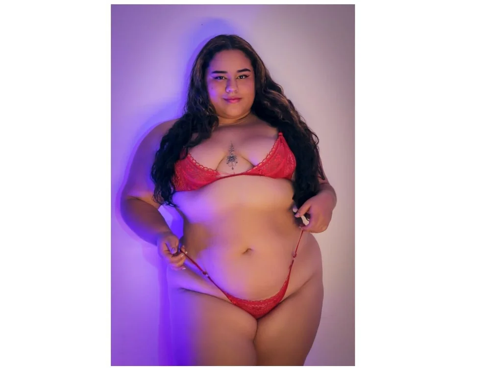 danielaRoses_'s Offline Chat Room