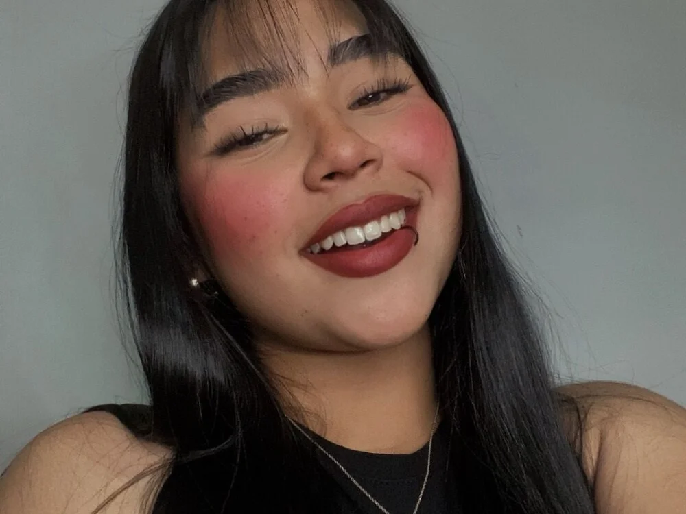 Mylarossi Offline XXX-Chat