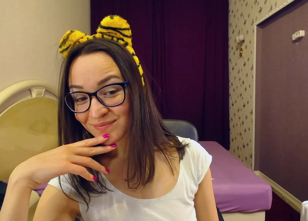 RisingAlia Offline Chatraum
