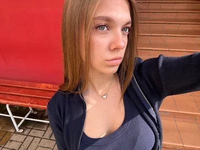 Kelly_Clarks - Girl 