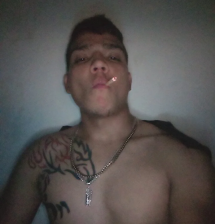 Offline chatovací místnost Cesar-Pedroza69