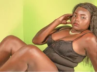 SaraThomass04's webcam live show