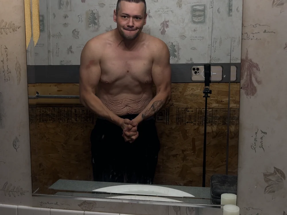 Bignasty236r's Offline XXX Chat