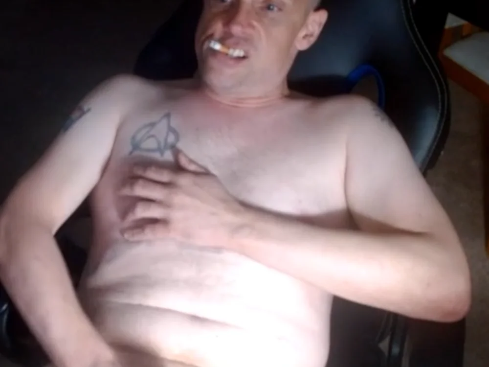 pghsmokeprv offline chatrum