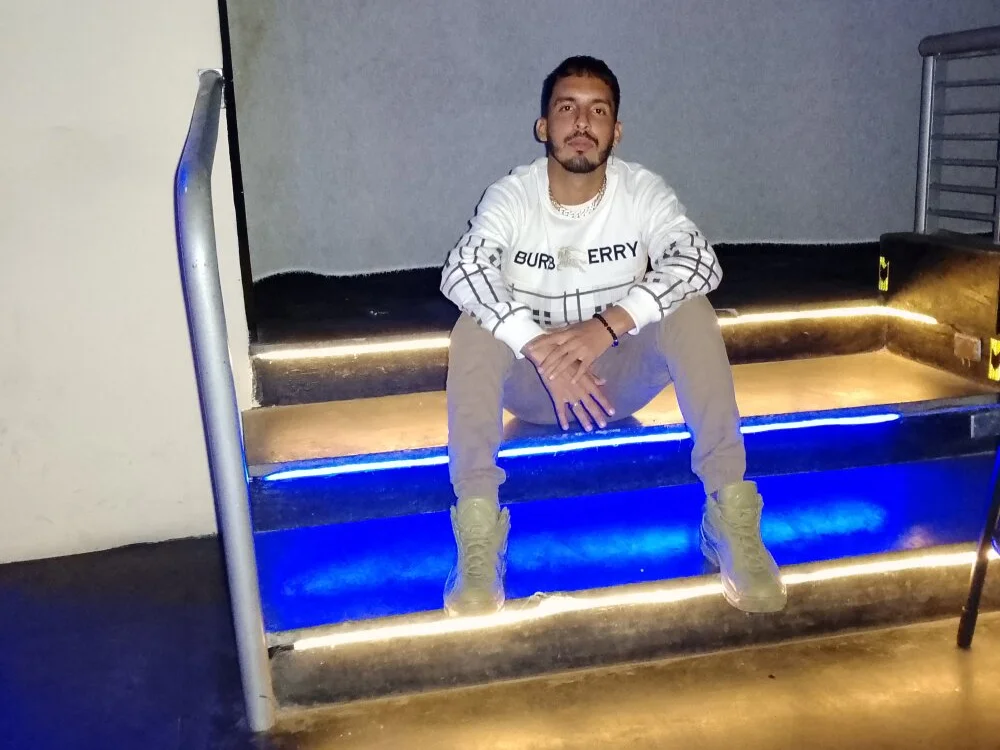 alejo5288のオフラインXXXチャット