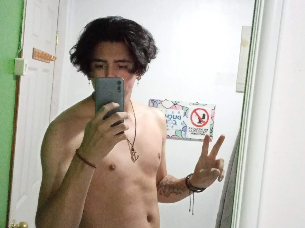 antony_0166 offline XXX-chatje