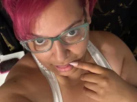 MzGigglez69's webcam live show