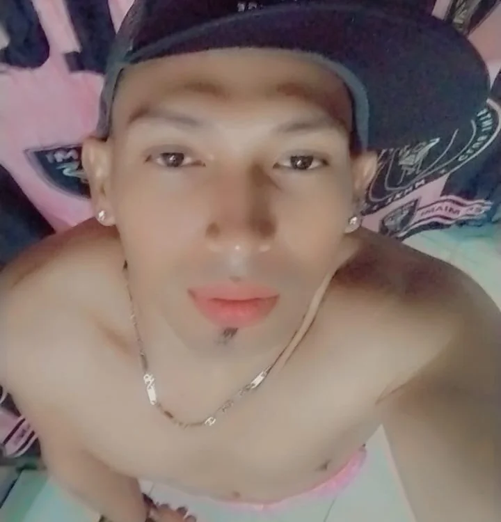Alex_delgado333 offline chatrum