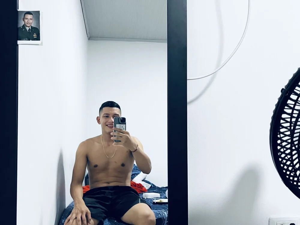 Chat XXX offline de YojanHot23