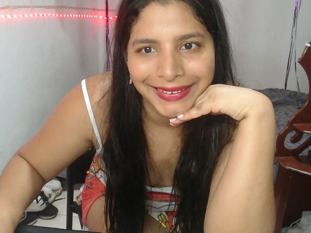 sexyhot20xxx's Live XXX Chat