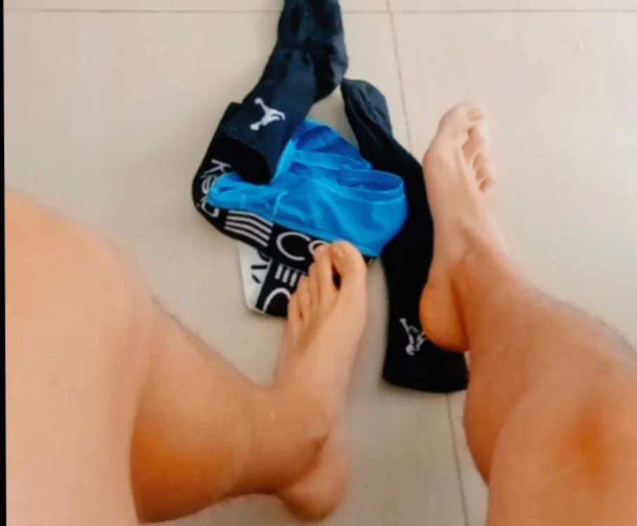 Damiianm Offline XXX Chat