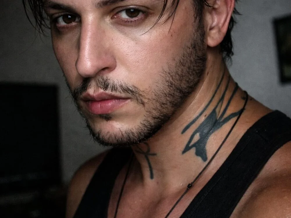 Kalerd: офлайн-секс-чат