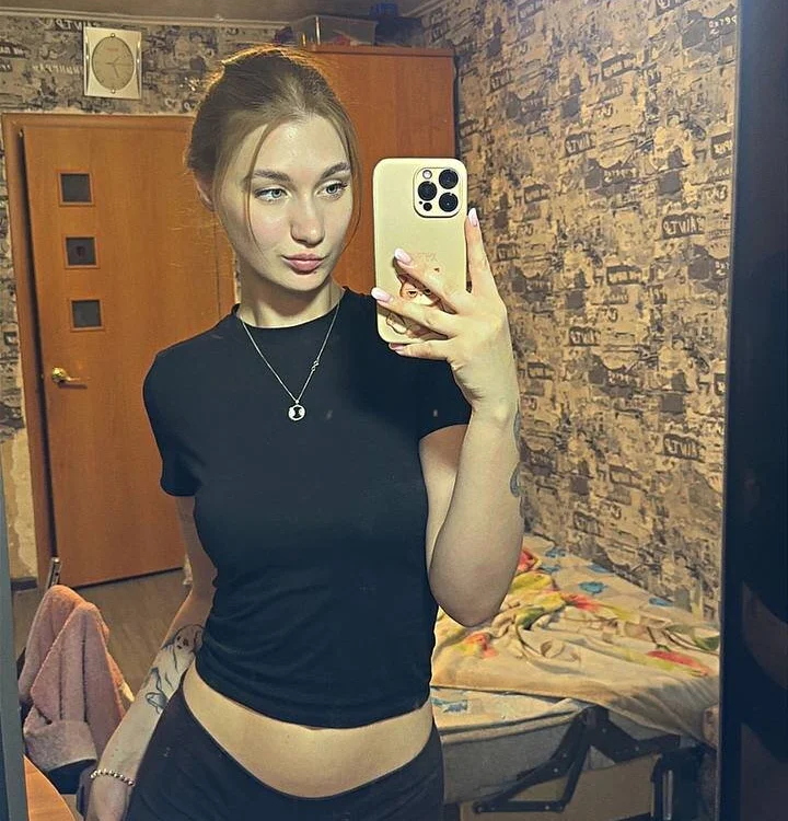 Lina_kisses's most recent online preview