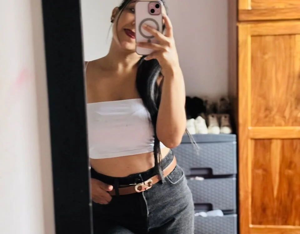 Chloe_lewins офлайн XXX чат