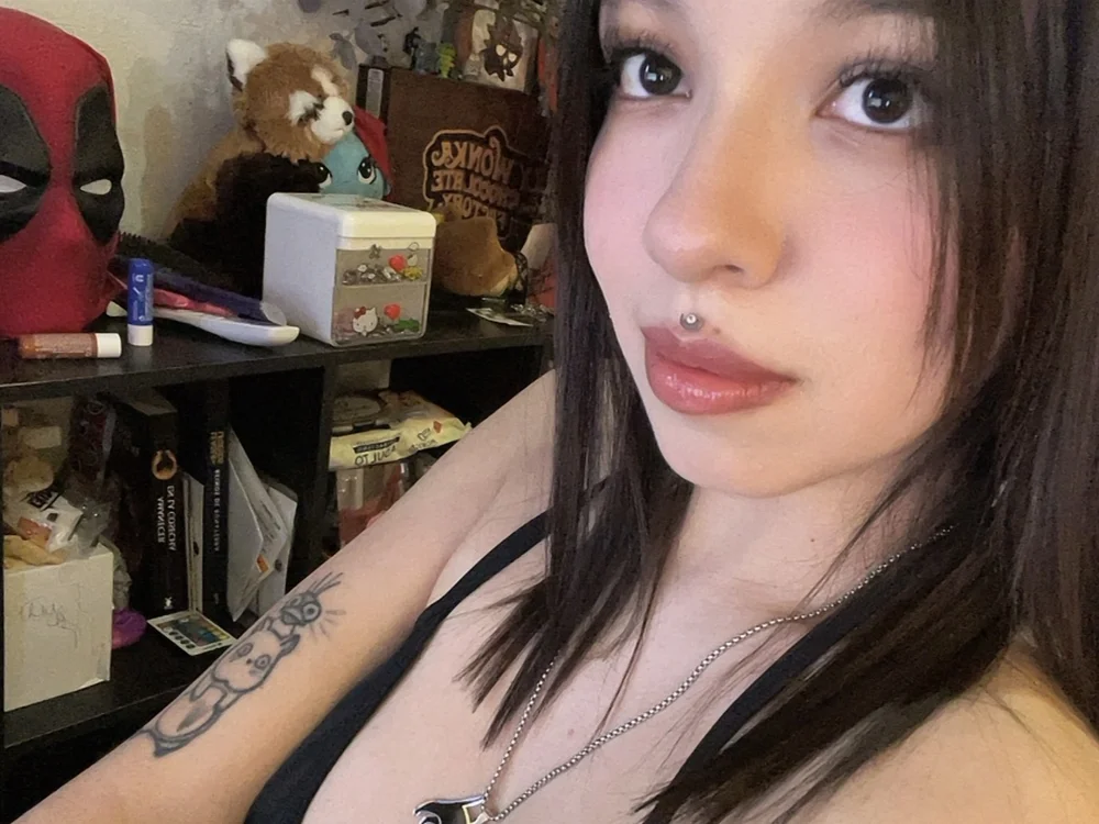 babyakem Chat XXX offline