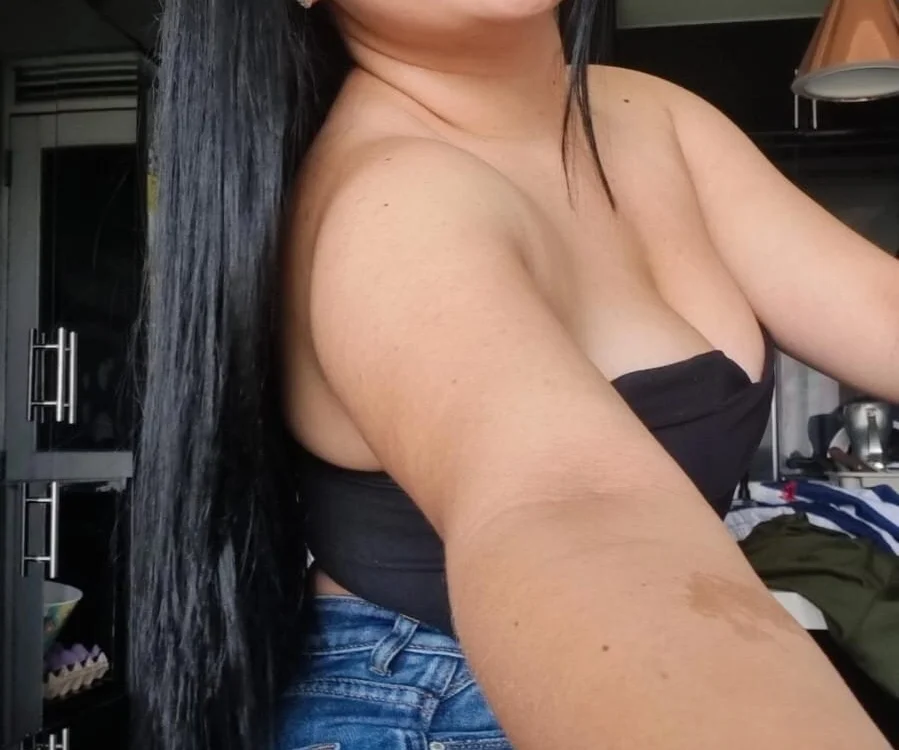 Offline XXX chat modela Megan_blue5