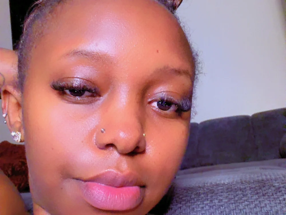 Black_amber_xx's Offline XXX Chat