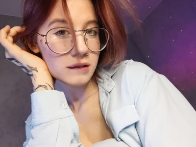 christy_memeow profile