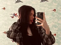 LiraVanta's webcam live show