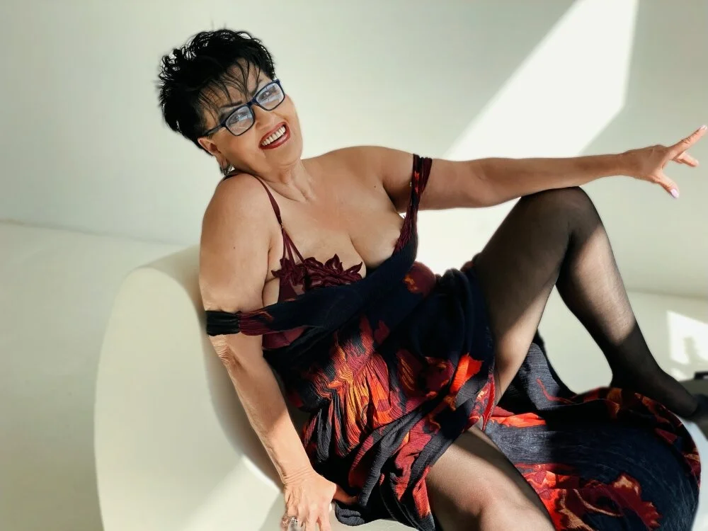 MasterLeila offline XXX-chatje