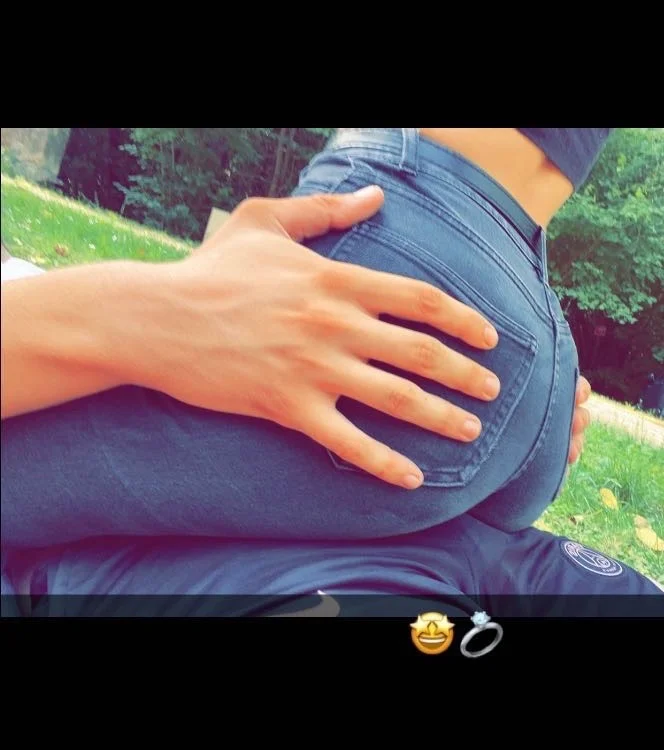 joysexlesb Offline XXX-Chat