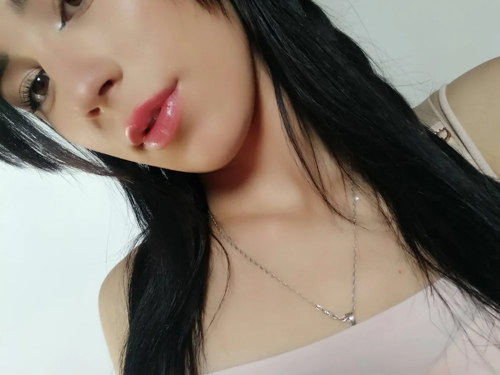 Pia_fiore_'s Offline Chat Room