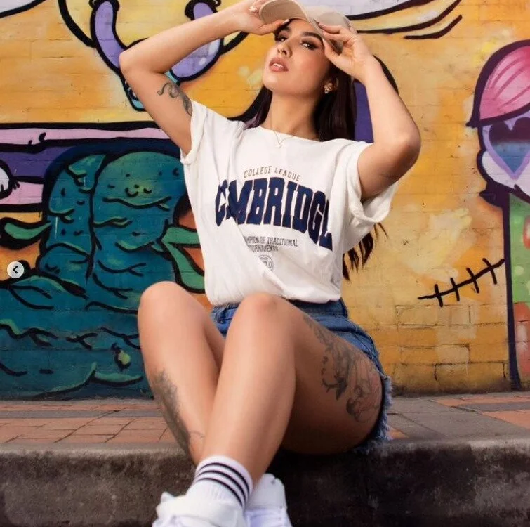 AgathaLeah99's Offline XXX Chat