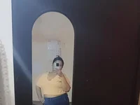 juliagrawal webcam model