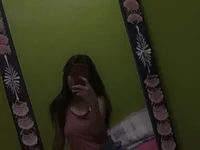 lexielar27 live cam model