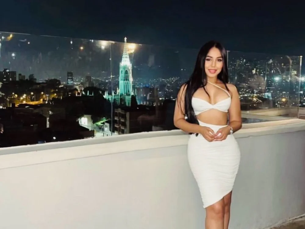 Chat XXX offline de Nicole_Fx