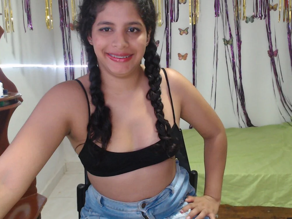 sexyhot20xxx Offline XXX Chat