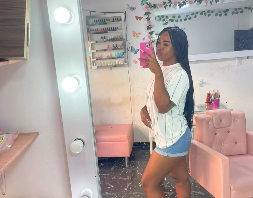 Chat +18 off-line de Naomy_4