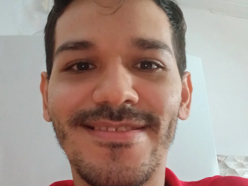 ELIAGOMARLEY offline chatrum
