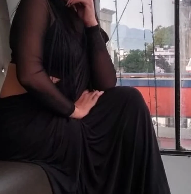 Priyanka_Horney120