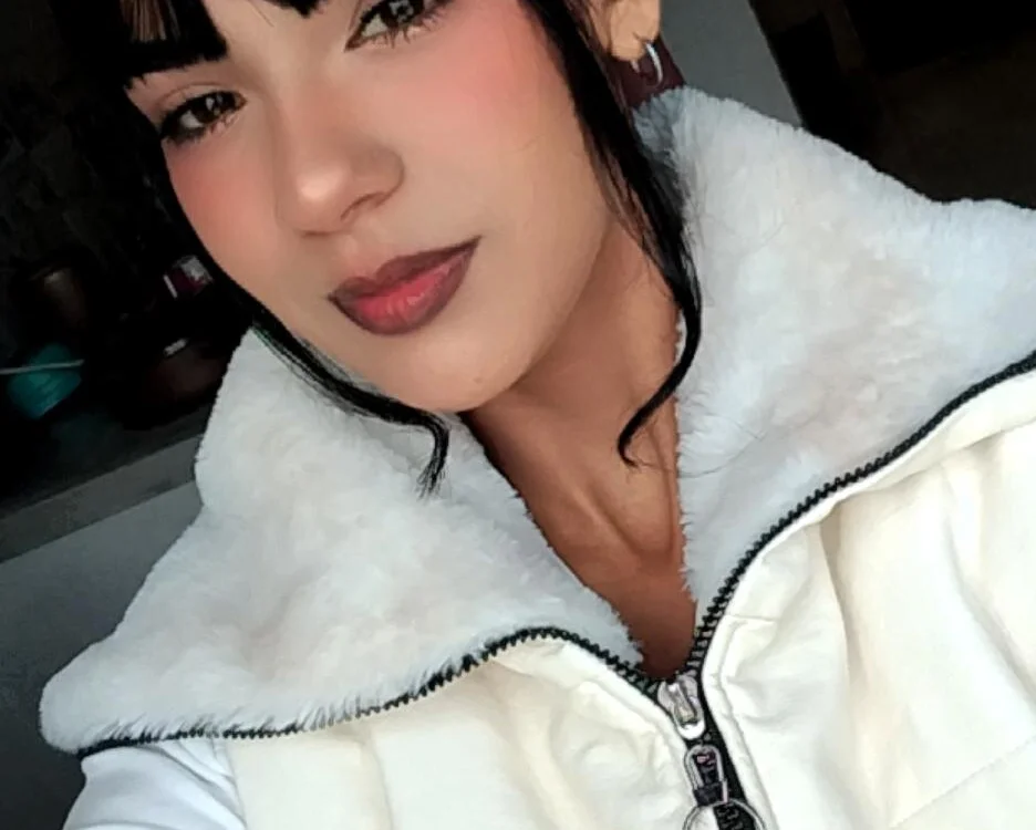 Gema_Hot15 Live Sex Cam
