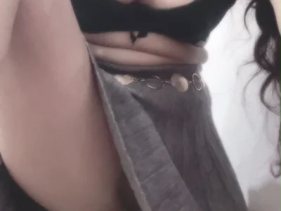 Thirsty_Maya69 - Girl 
