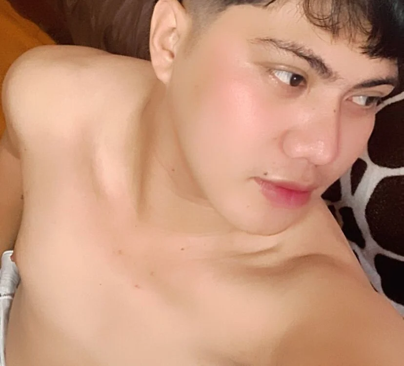 Kera_Mitena_Xxx Obrolan XXX Offline