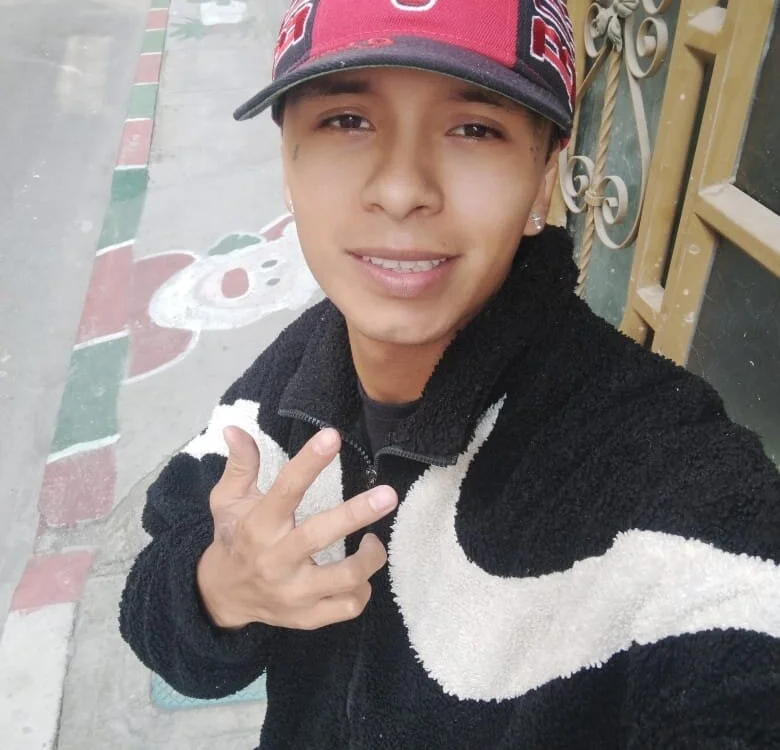ห้องแชทออฟไลน์ของ Mr_moreno01