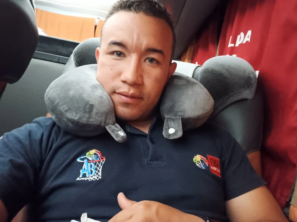 Paramedic30's Offline Chat Room