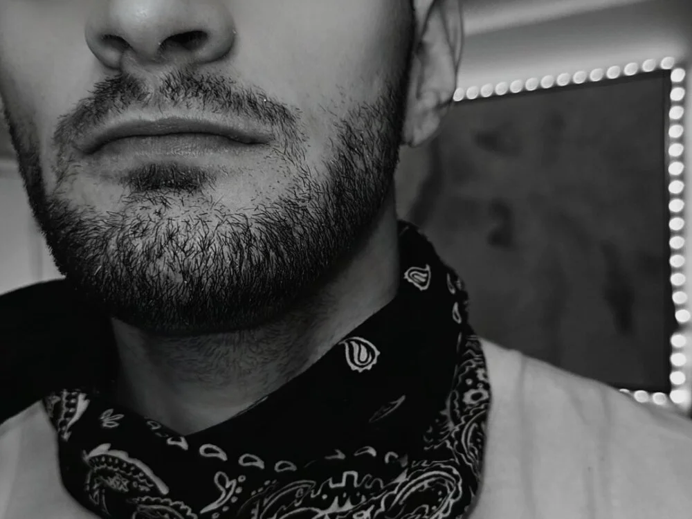 دردشة Mrkarizma الجنسية دون اتصال