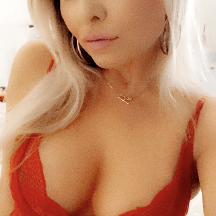 Offline XXX chat AngeleyesUK