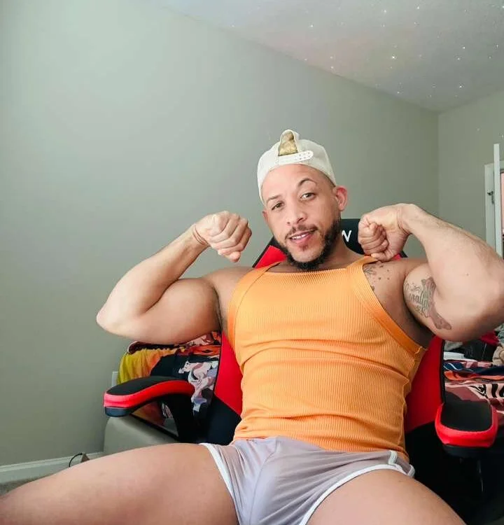 Leocuban23 offline chatrum