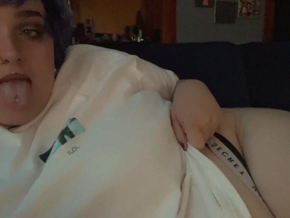 GoddessEarthaMoon's Offline Chat Room
