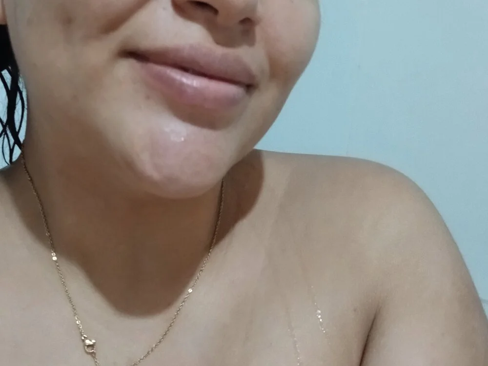 Lizzycandy99のオフラインXXXチャット