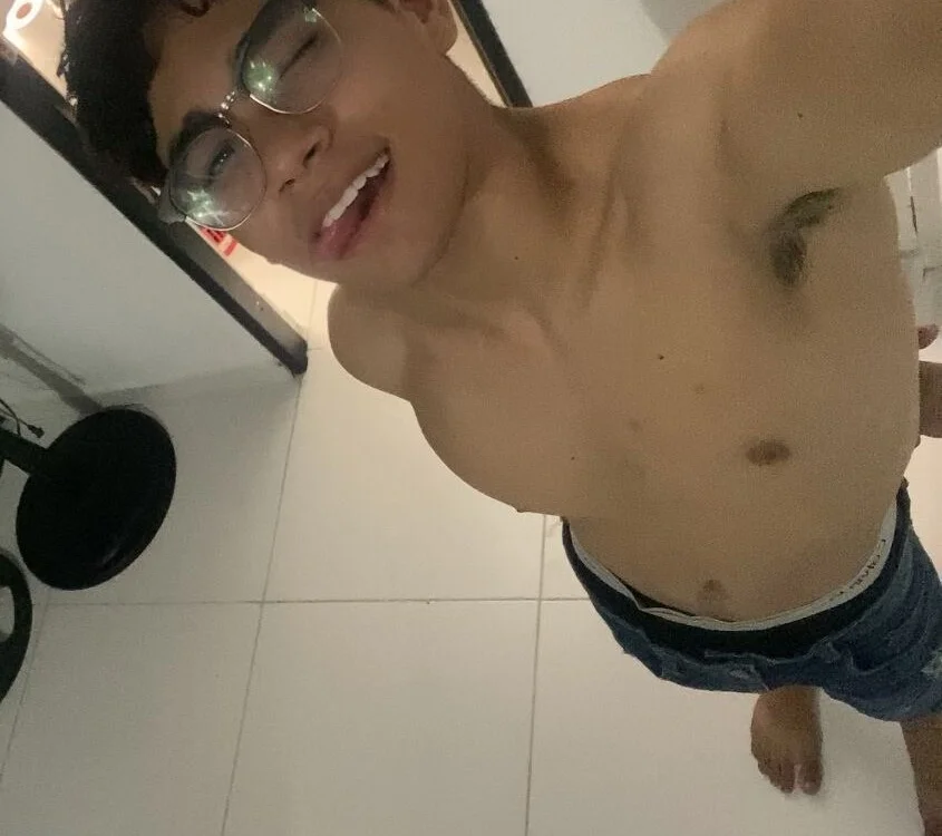 ibu_fox's Offline XXX Chat