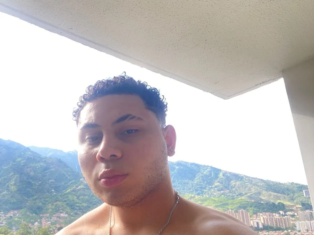 Offline chatovací místnost putobadboy1