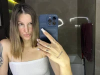 EmilyWalkeri's webcam live show