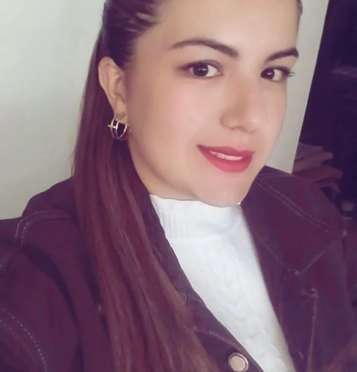 Daniela_Moretti's Offline Chat Room
